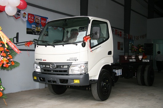 Xe thương mại tăng tốc tại thị trường Việt Nam